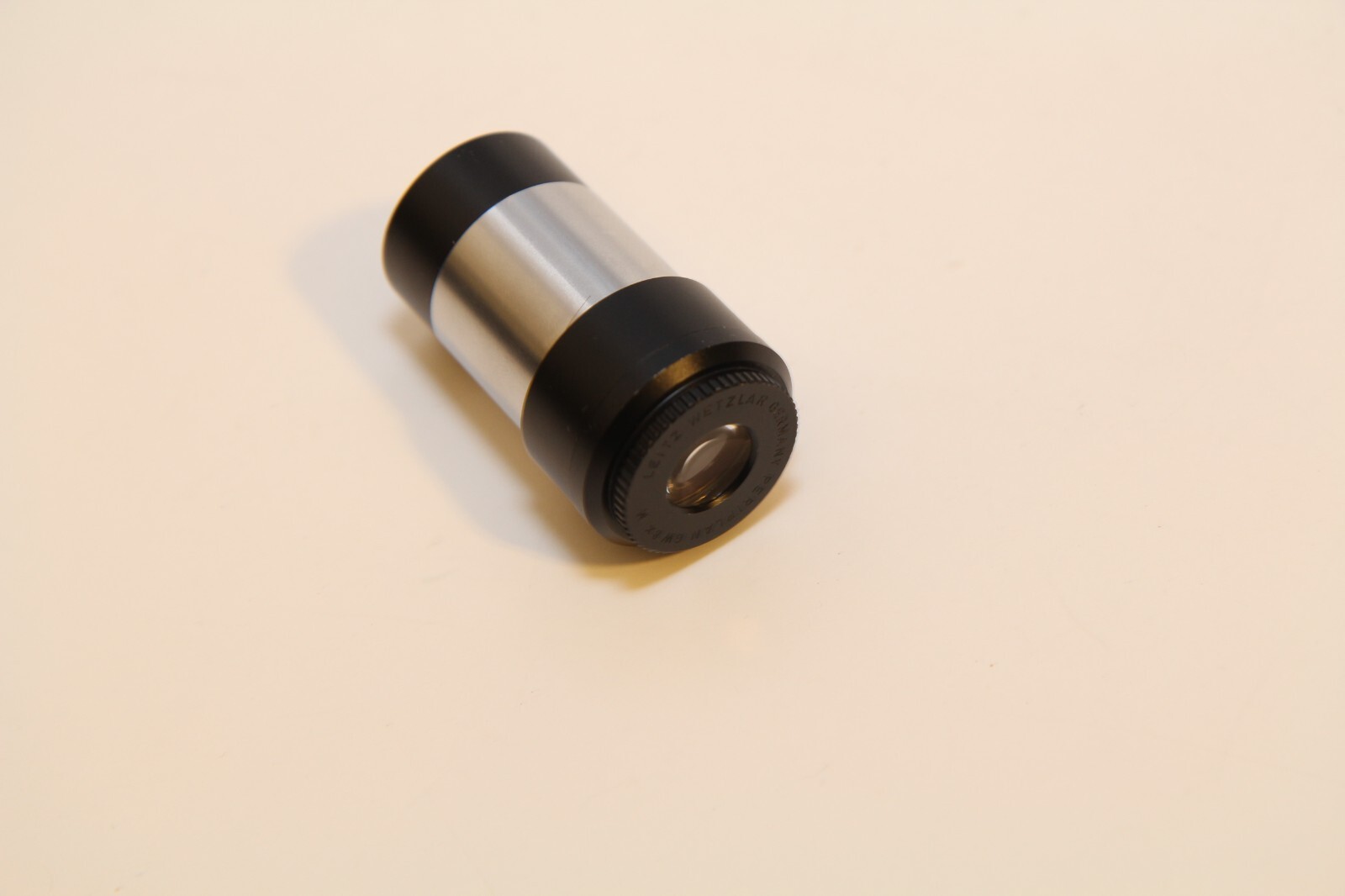 LEITZ Wetzlar Microscope Eyepiece Periplan Glasses GW 8x M LEITZ Wetzlar Microscope Eyepiece Periplan Glasses GW 8x M
