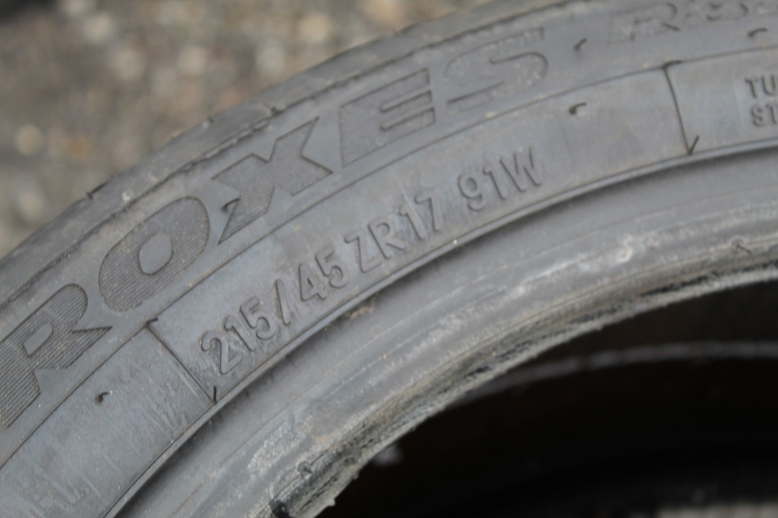 New 215 45 17 Toyo, Proxes R888, XL, 91W x1 Tyre (F1_tyres) L3668