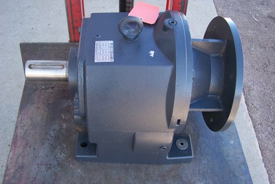Hub City 0250-13050 HI4092E Helical Inline Drive, Ratio 2.24, NEW