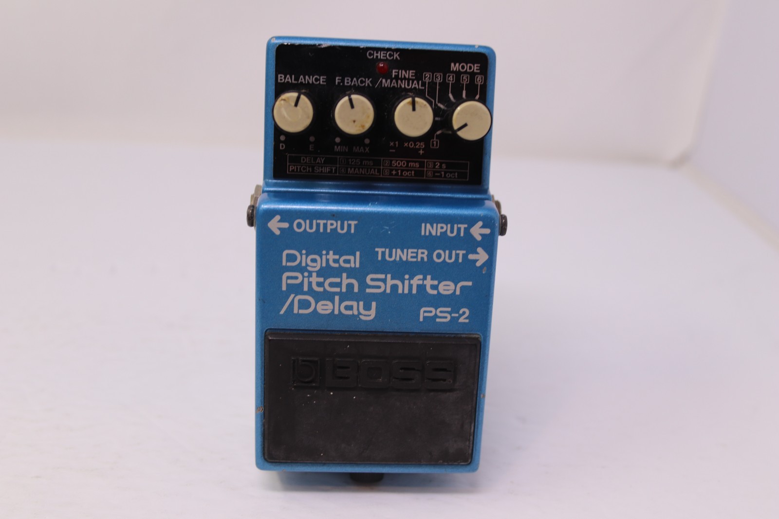 Boss PS-2 Digital Pitch Shifter Delay Guitar Effect Pedal No
