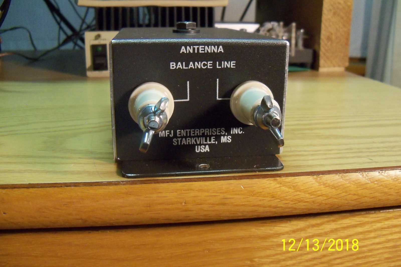 For Sale MFJ W9INN Balun Box Model 912