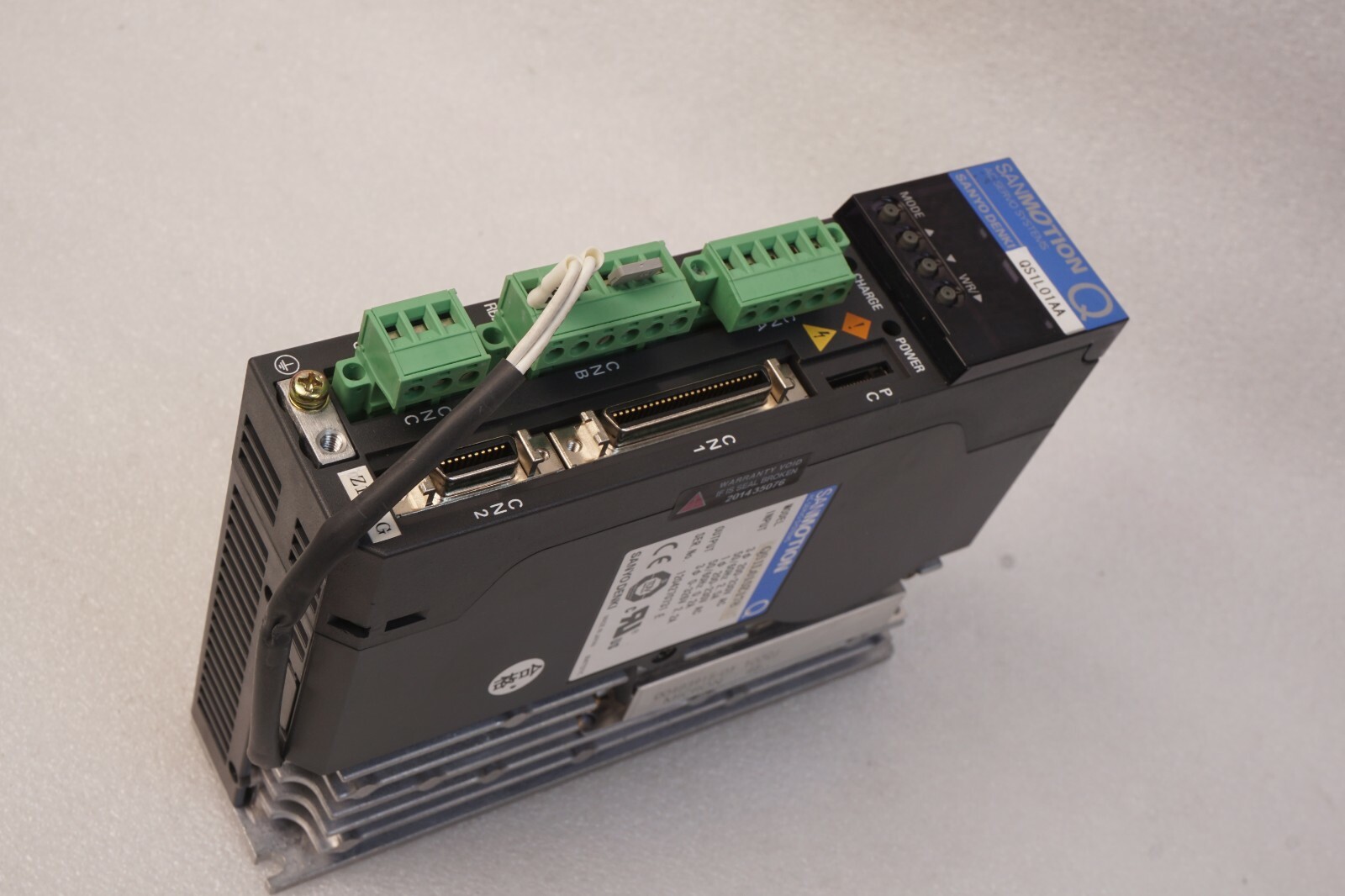 SANYO DENKI QS1L015Z178 [QS1L01AA] AC SERVO DRIVER TESTED