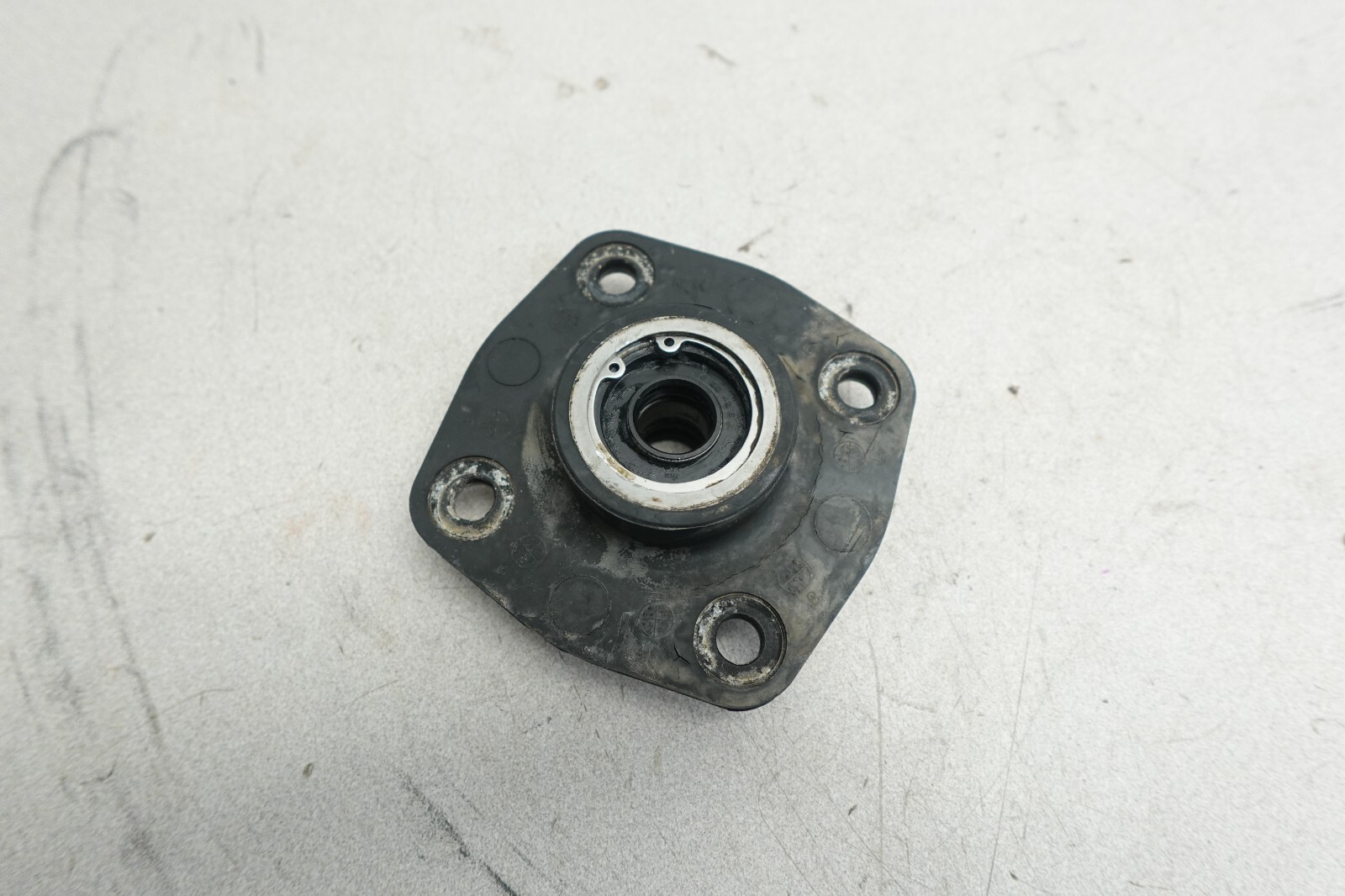 ytさま 1986-2021 Kawasaki OEM Driveshaft Bearing Housing Ass'y STX