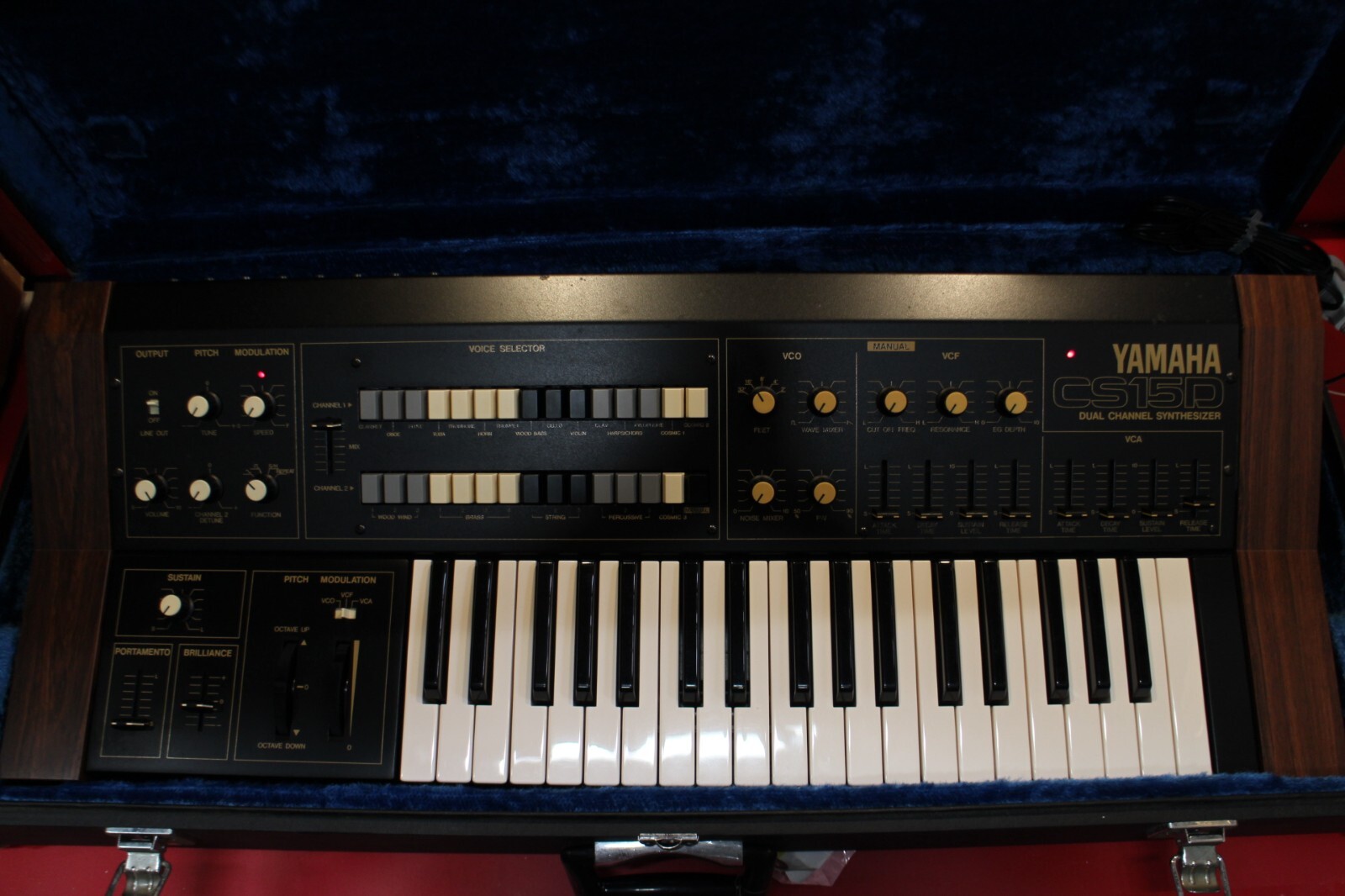 Vintage YAMAHA CS-15D Dual Channel Synthesizer Made in Japan