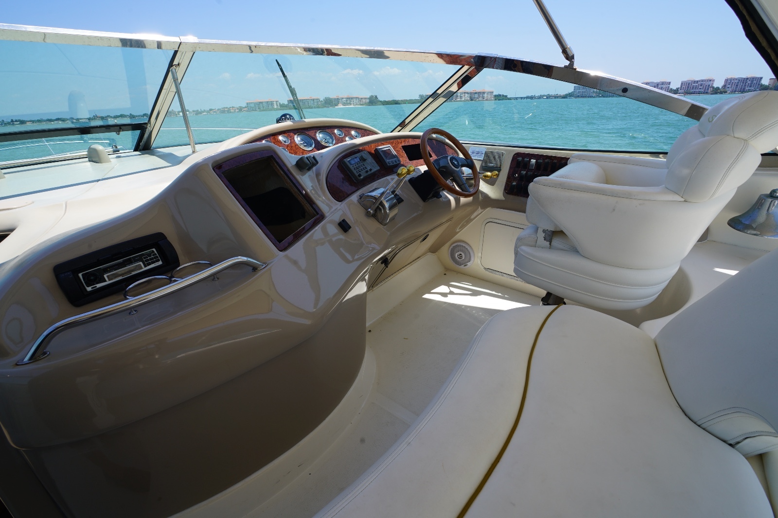 Sea Ray 460 Sundancer Cruiser Express Yacht Cruisers ...
