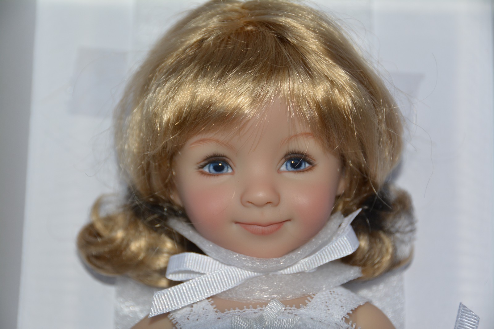 geri uribe dolls