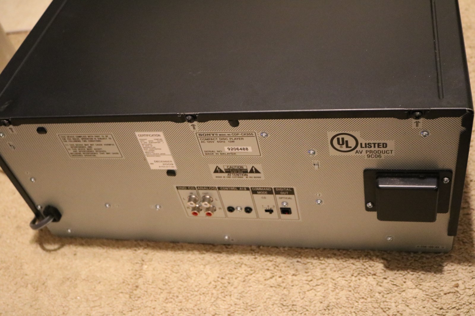 Sony CDP-CX355 300 Disc CD Changer no Remote works great