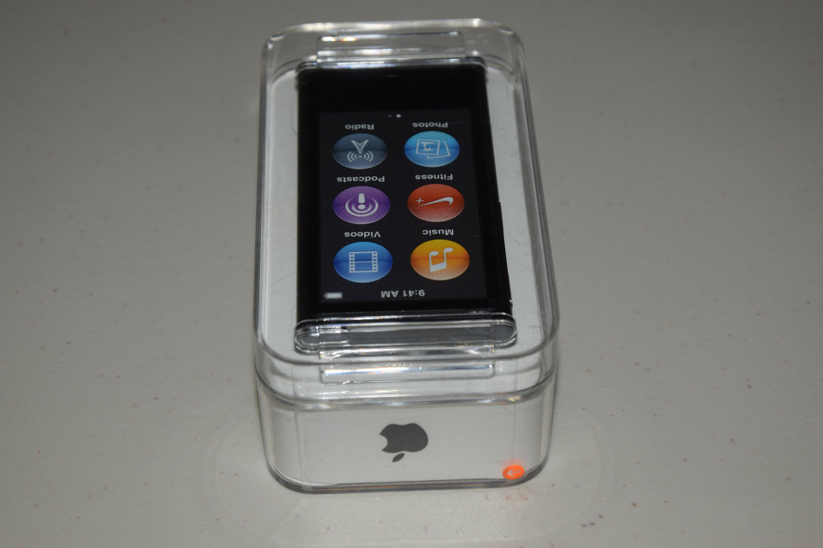 iPod nano 第7世代 ME971J l_K0000575368.jpg
