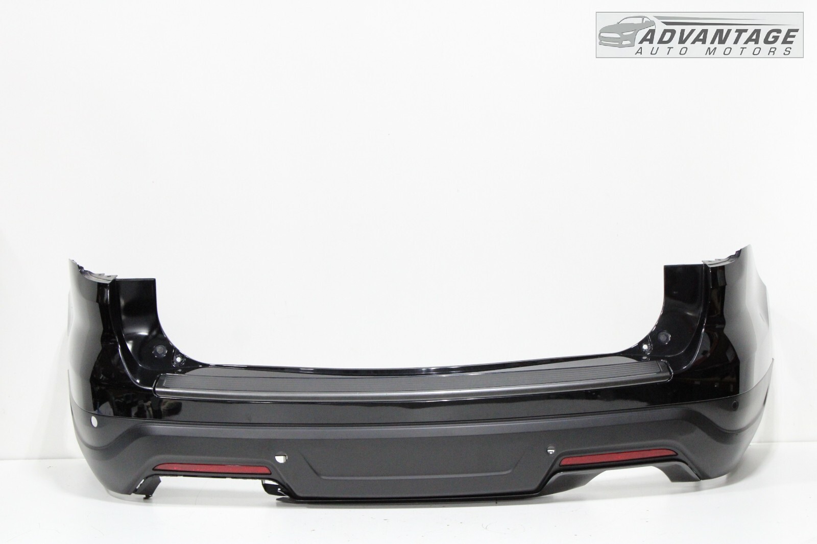 2015 2016 Ford F-150 Rear Bumper Top Black Step Pad Cover W/o Trailer Tow OEM