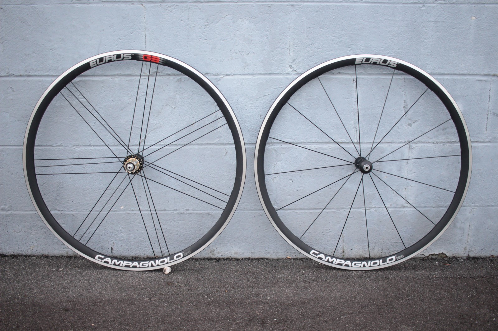 Campagnolo Eurus G3 700C 100/130 QR 12 Speed Alloy Rim Brake