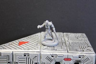 Dr. Simmonds 28mm Miniature Sci-Fi Plague Mercenary Mantic Deadzone Zombie