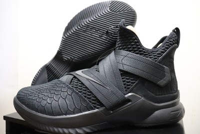 men's nike soldier xii sfg