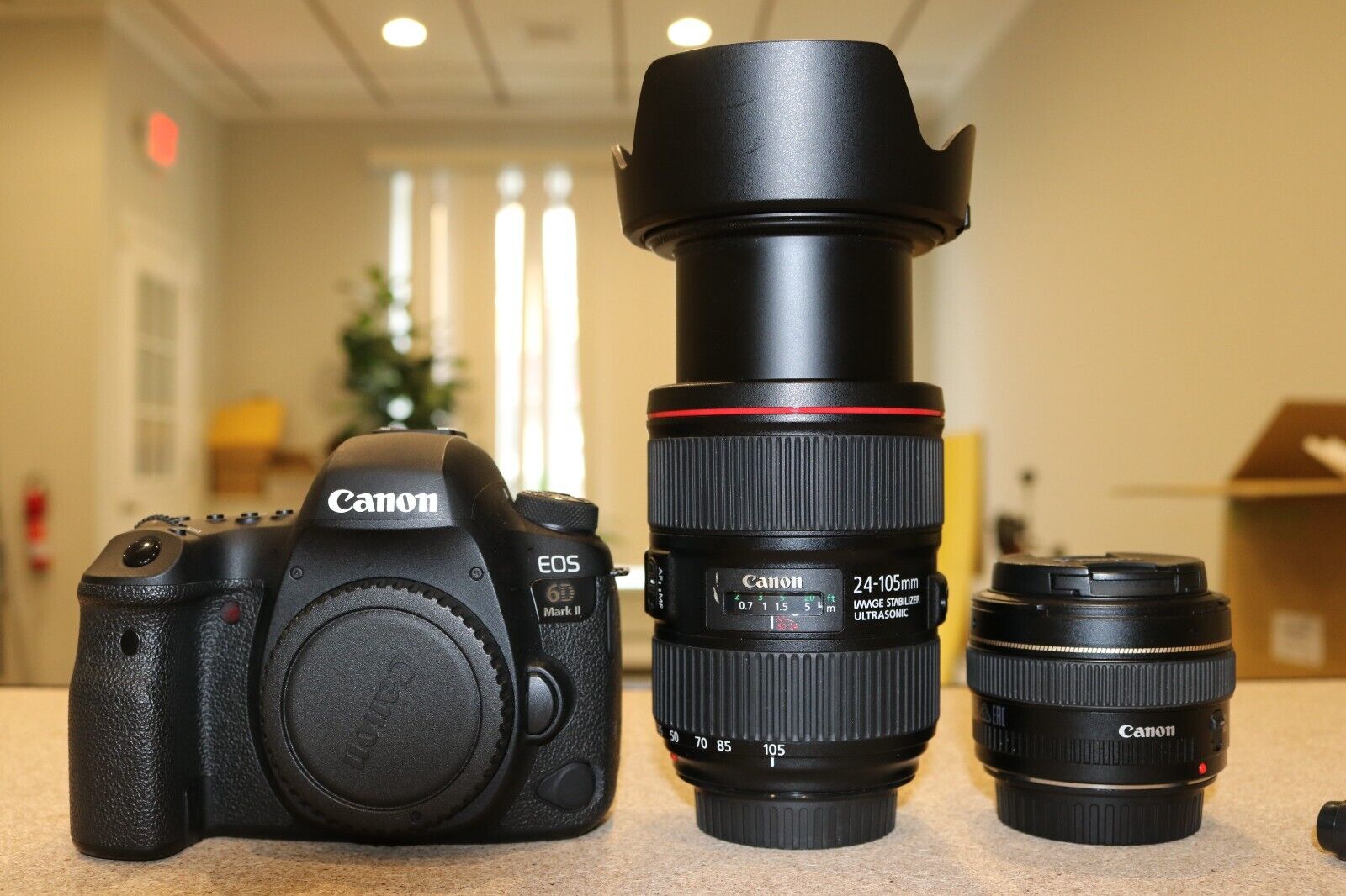 Canon 6D Mark II DSLR Camera With PRO GRADE LENSES (24-105mm Canon 6D Mark II DSLR Camera With PRO GRADE LENSES (24-105mm