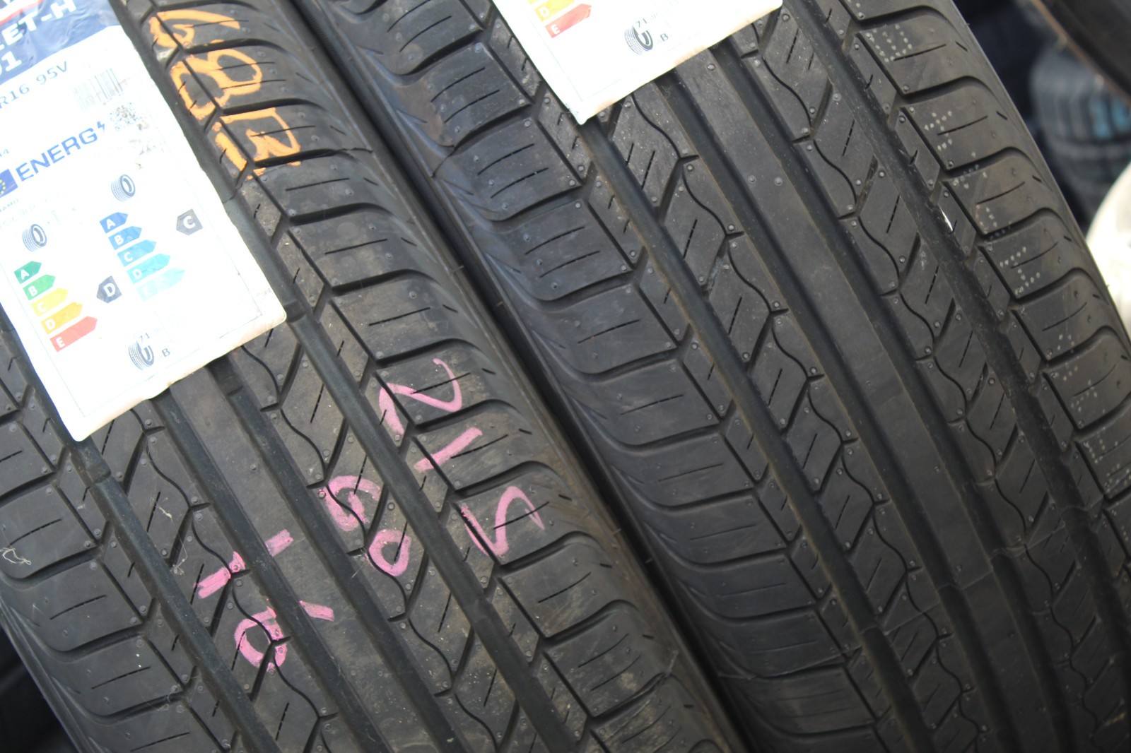 New 215 60 16 Dynamo, Street H MH01, 95V, x1 Tyre (F1_tyres) YD068