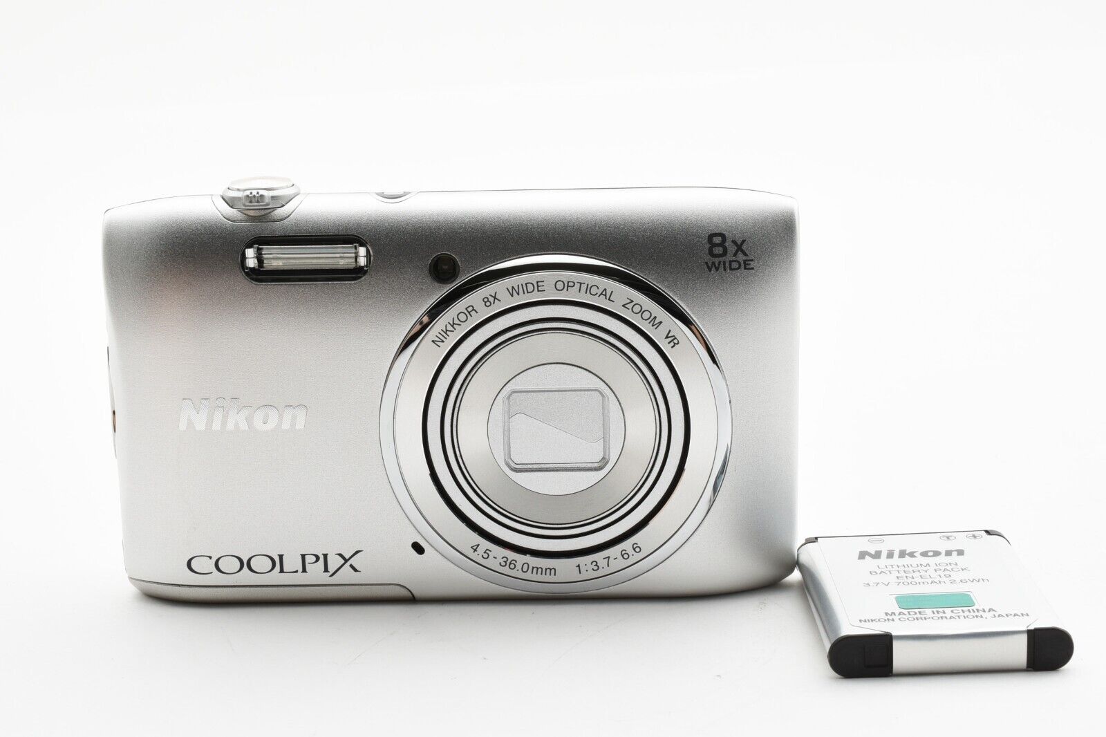 Nikon COOLPIX S3600 20.1MP Compact Digital Camera Silver Nikon COOLPIX S3600 20.1MP Compact Digital Camera Silver