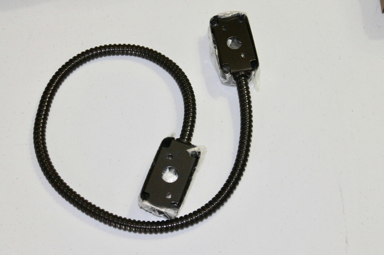 Keedex K-DL38B30 Armored Door Loop 3/8