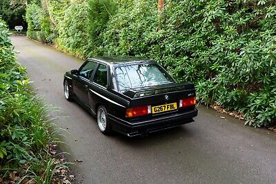 1990 BMW E30 M3 - Munich legends Overhauled