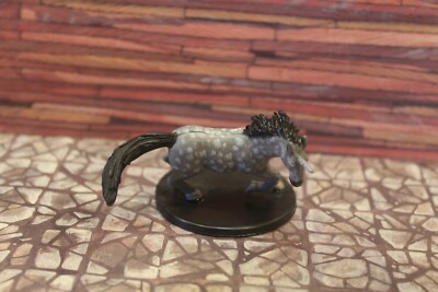 Unicorn 36 of 40 Dungeons & Dragons Miniatures USED Dangerous Delves no card