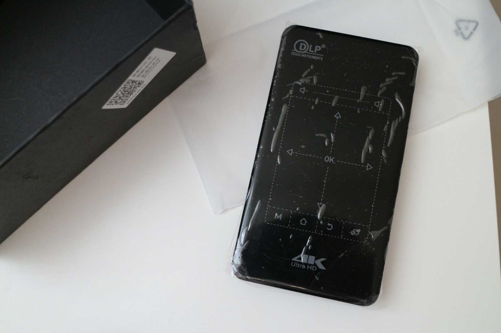 Mini Pocket Android Projector DLP 2.4G/5G WiFi 3D Home Theatre Cinema BT 4.0 GM