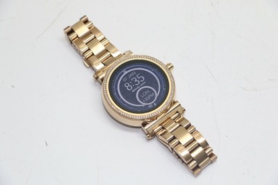 dw5b michael kors