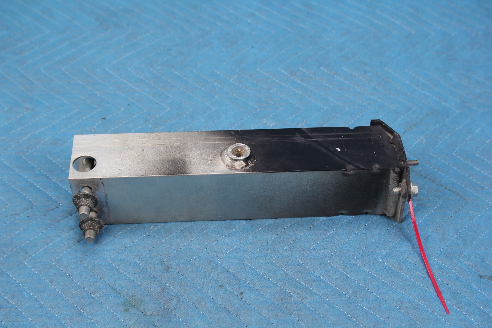 中期LS460 OPフォグ用バラスト&室内外ハーネス&リレー&金具&取付要領書 OEM 2007-17 Lexus LS460 Front Lower Crossmember Frame Passenger