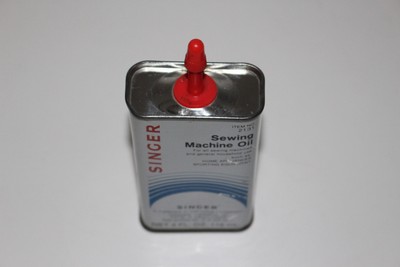 Vintage SINGER Sewing Machine Oil Can
