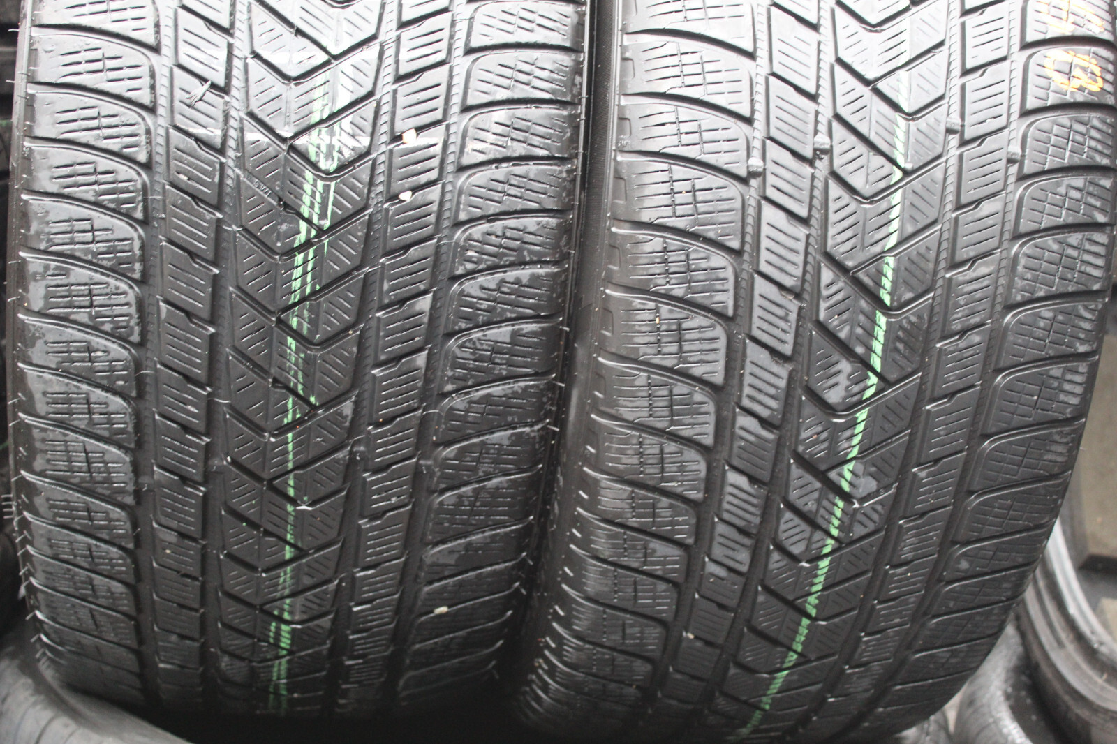 285 35 22 Pirelli, Winter, XL, M+S, 106V x2 A Pair 5.7mm (F1_tyres) L2976