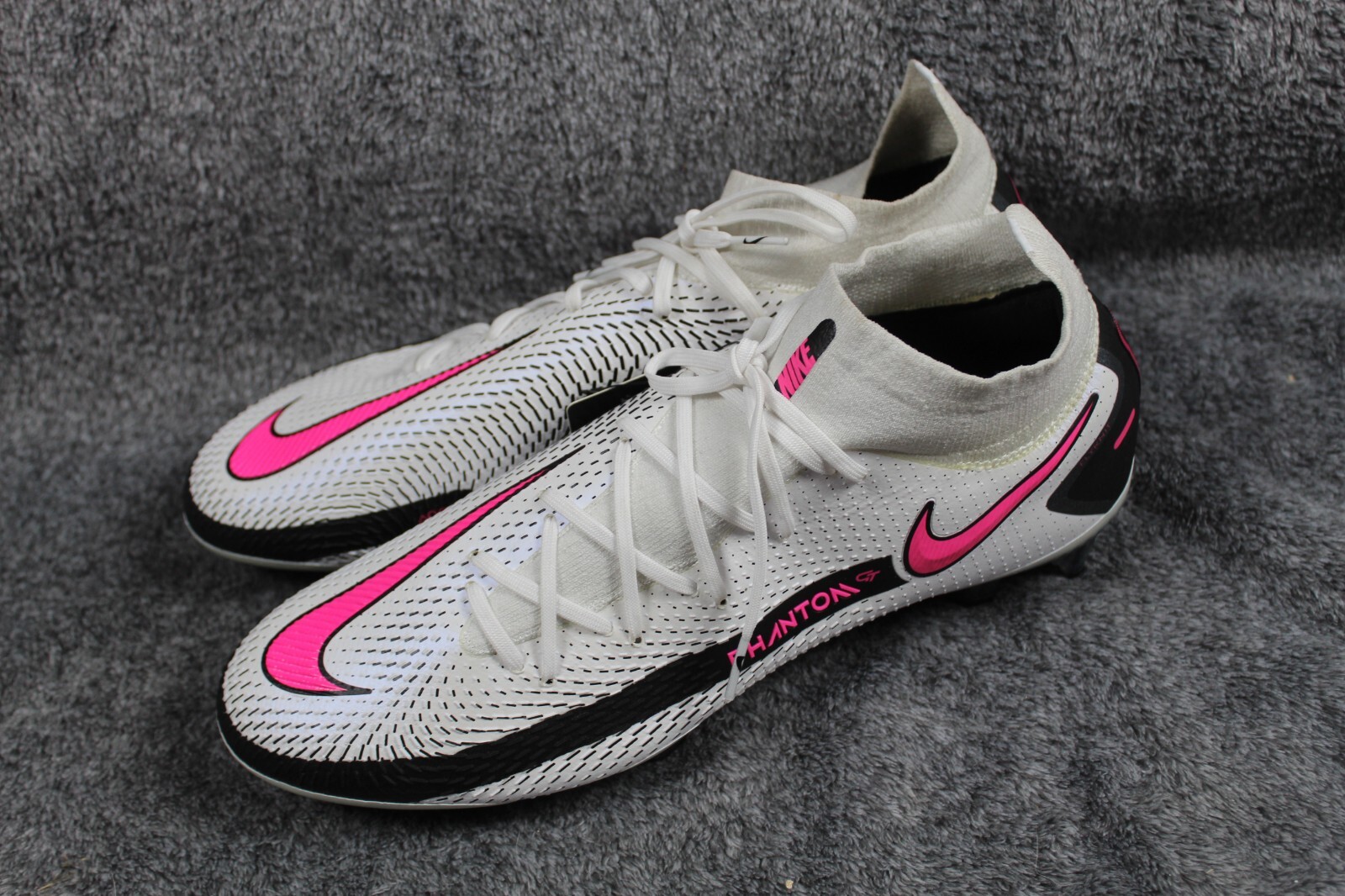 Nike Phantom GT ホワイト/ピンク FG NIKE PHANTOM GT ELITE FG WHITE/PINK - Soccer Plus