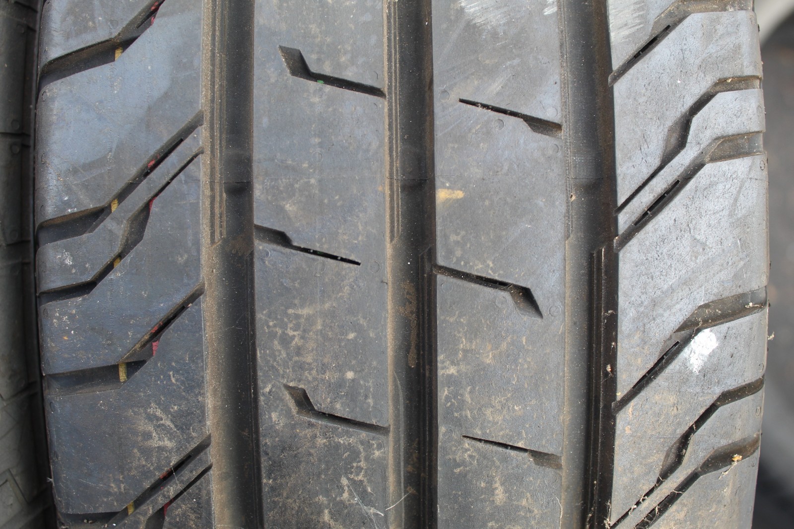 New 205 65 16C Continental, CVC 200, 107/105T, x1 Tyre (F1_tyres) L3828