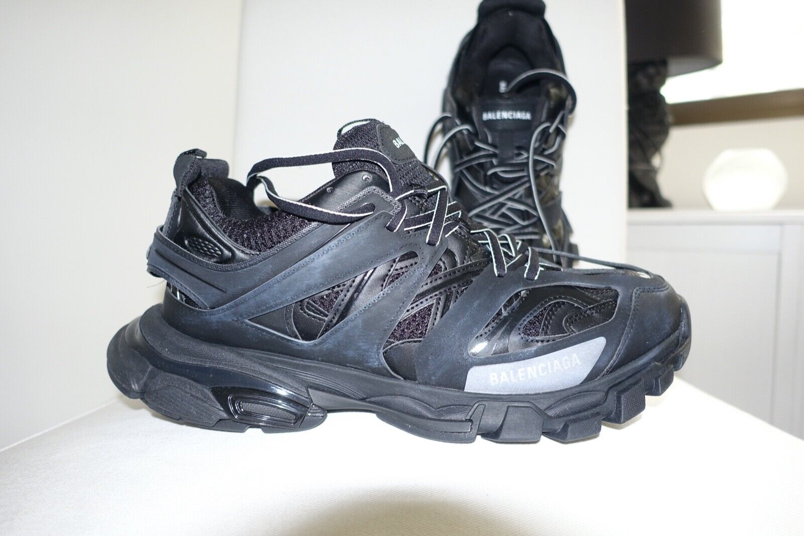 BALENCIAGA TRACK NWOB BLACK UK10 - 44 EQUIVALENT | eBay BALENCIAGA TRACK NWOB BLACK UK10 - 44 EQUIVALENT | eBay