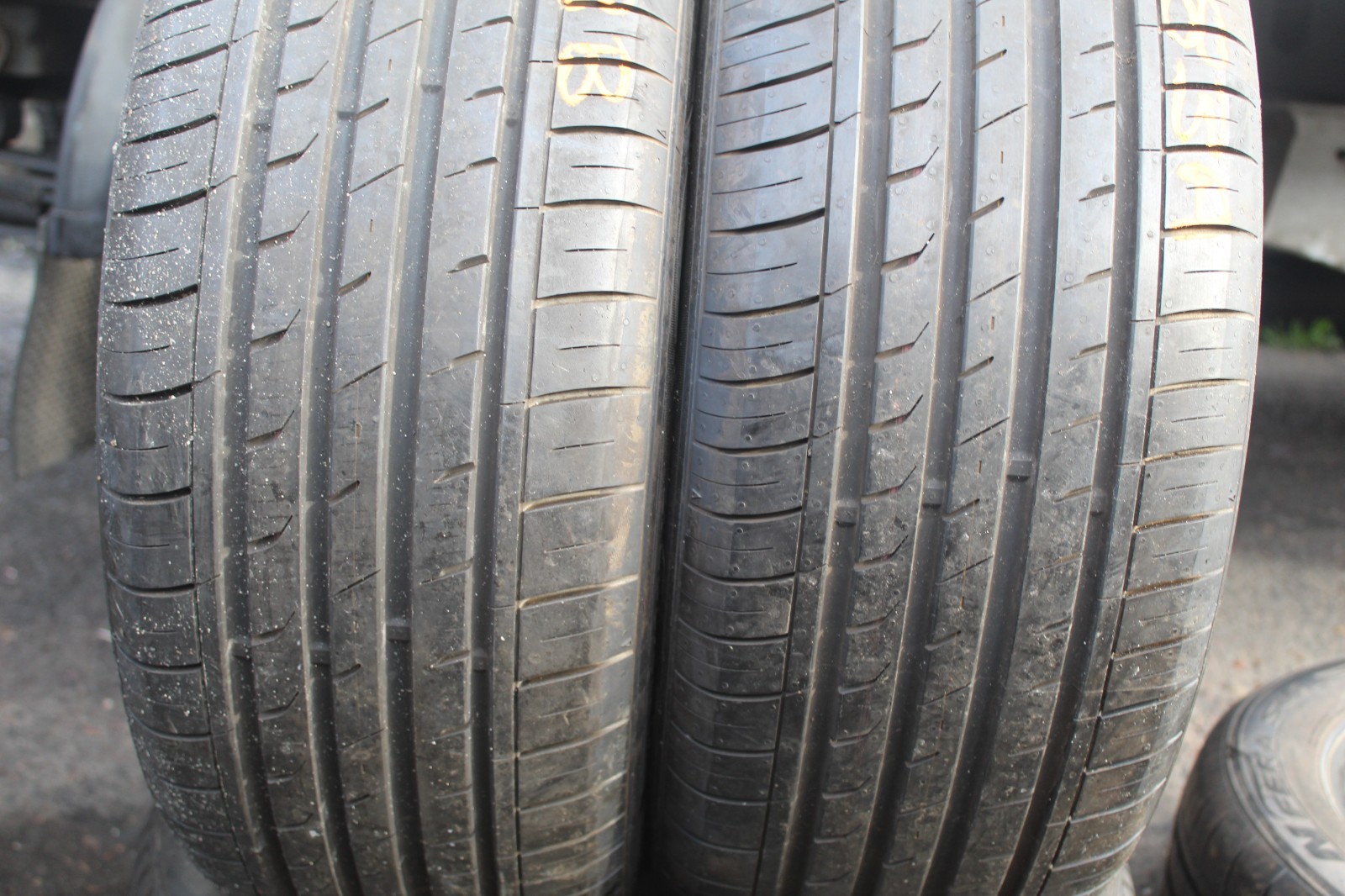 New 215 55 17 Nexen, NFera SU1, 94V, x1 Tyre (F1_tyres) L3883