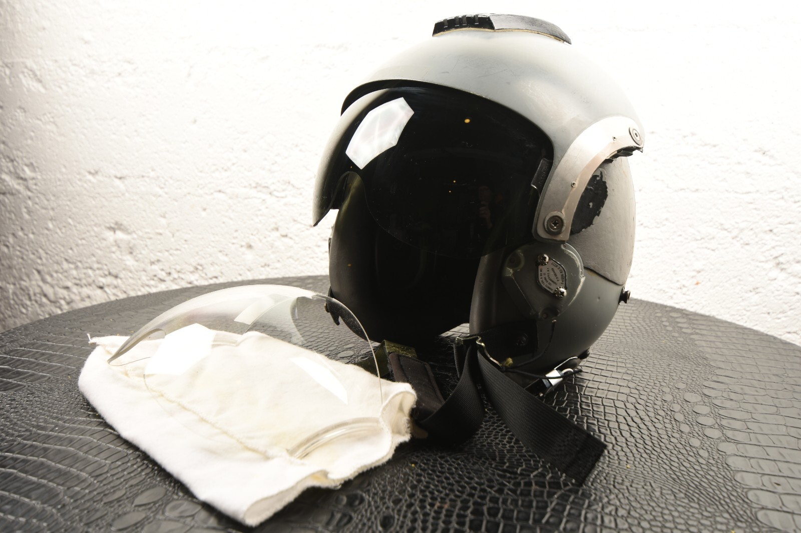 USAF US Airforce Pilot Helmet GENTEX HGU-55/p  Size Small W/Comms Headphones