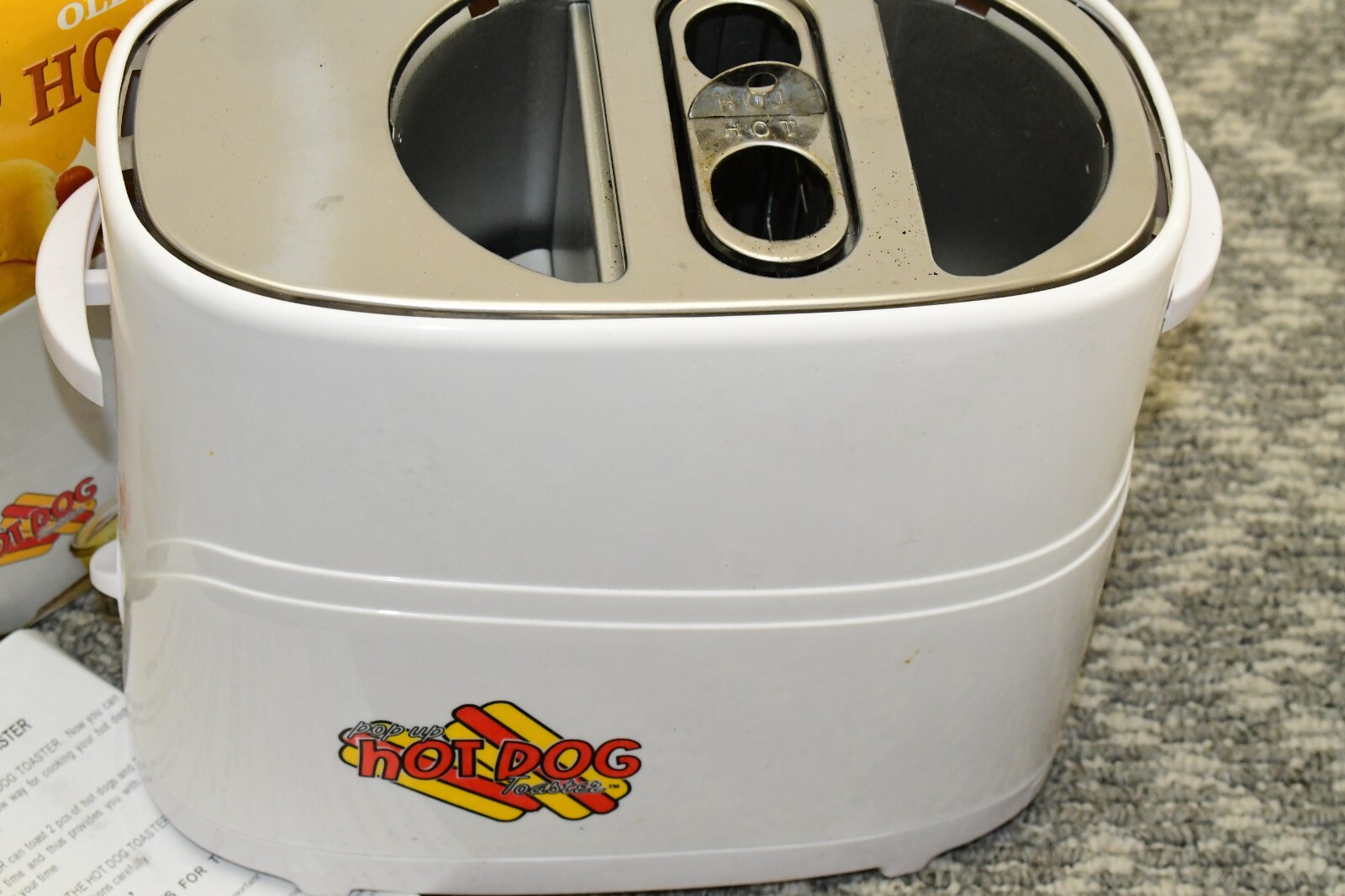 Nostalgia Electrics Pop Up Hot Dog Toaster HDT-600 White - IN BOX