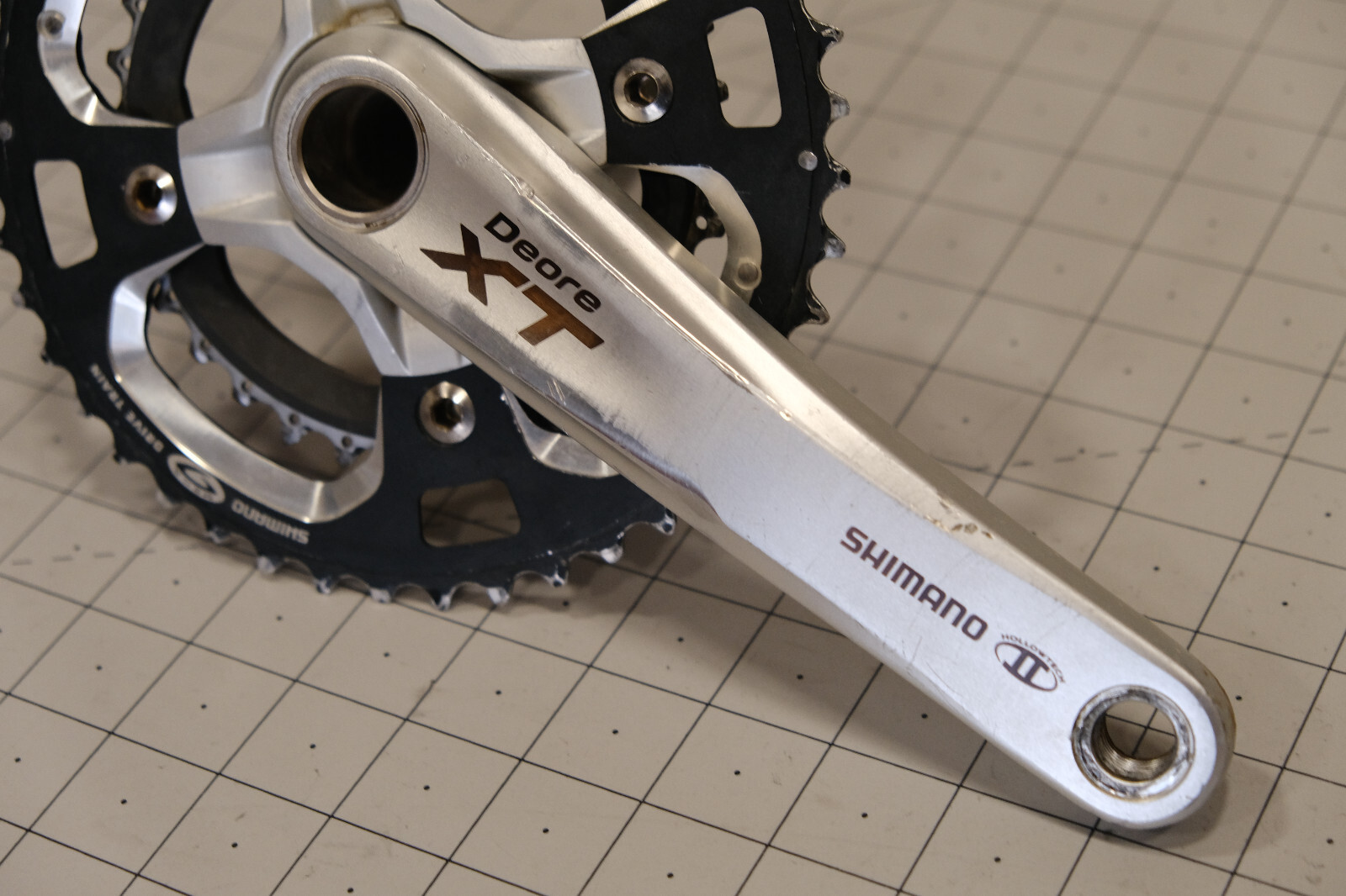 Shimano Deore XT FC-M770 Mountain Bike Drive Side Shimano Deore XT FC-M770 Mountain Bike Drive Side