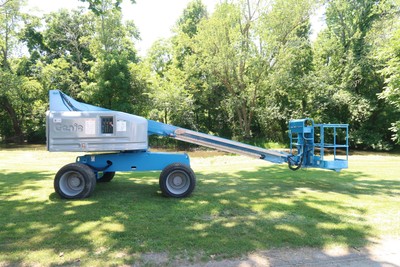 2007' Genie S-40 Boom Lift, Duetz Diesel, 40' Manlift, 4x4 Drive, JLG 400S