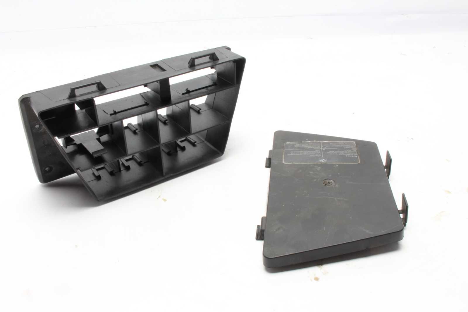 Boîte à fusibles couvercle du boîtier de batterie BMW F 650 GS R13 00-03