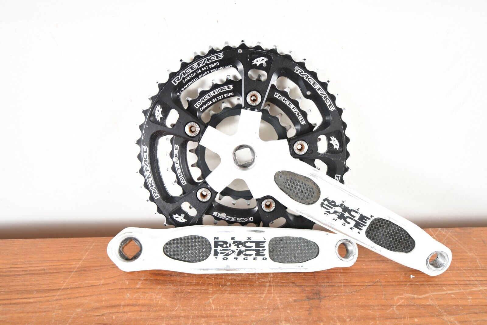 新品】Race Face Next SR クランクセット (170mm) - パーツ 新品】Race Face Next SR クランクセット (170mm) - パーツ