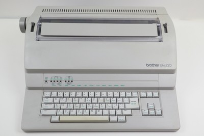 Typewriters & Word Processors - Brother Em-530