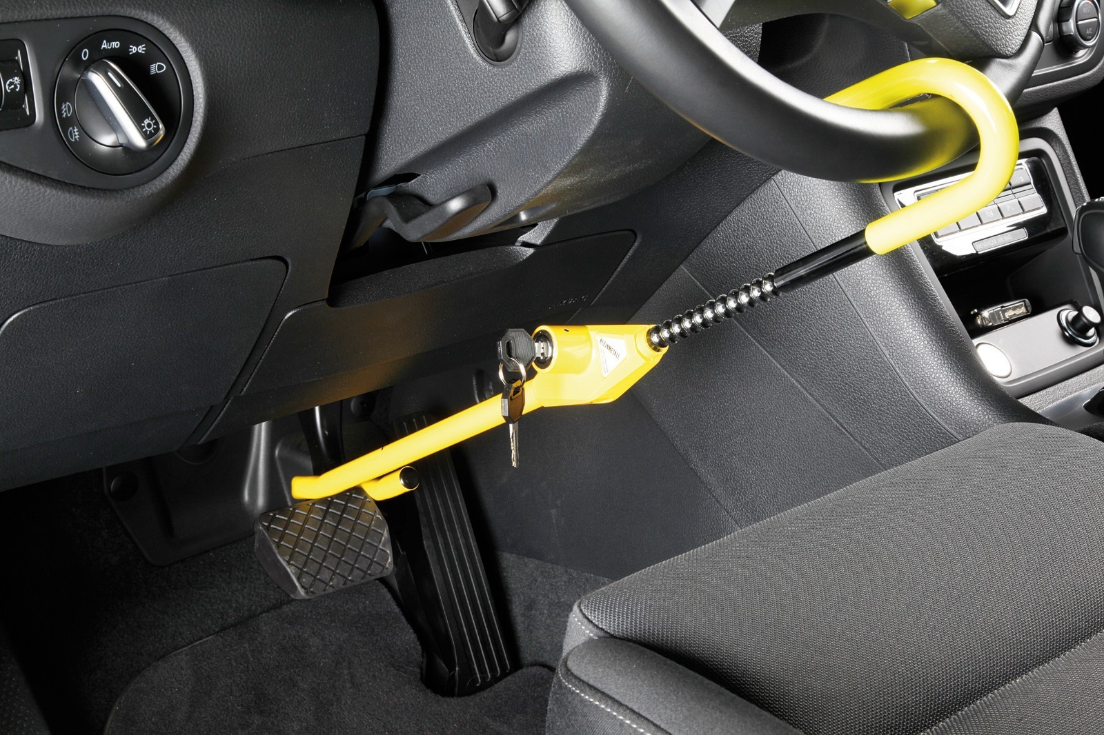 Купить безштыревое противоугонное устройство КПП Garant Consul (18001) Infiniti 