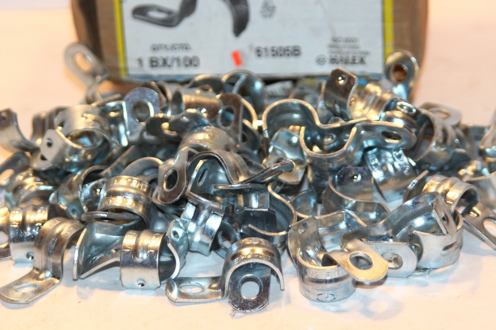 1/2-Inch 1-Hole Electrical Metallic Tubing Strap 100-Pack