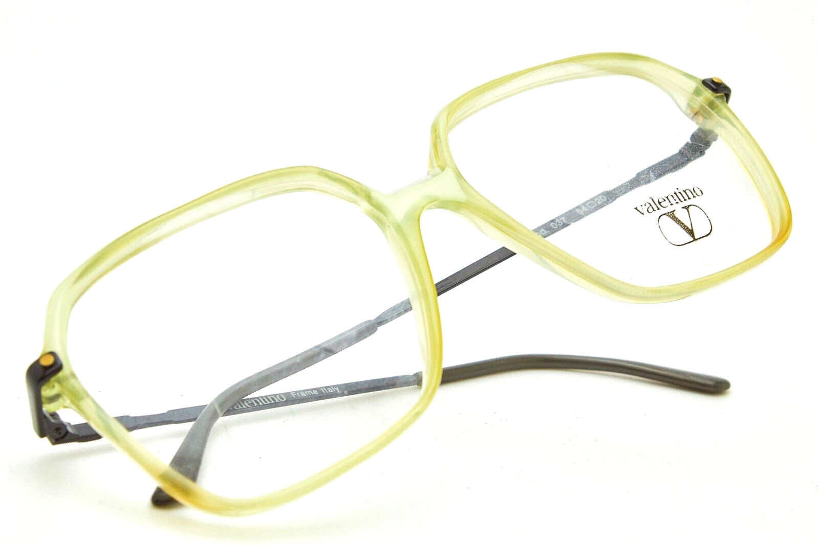 VALENTINO ヴィンテージサングラス Vintage-Oliver-191S-010BW-