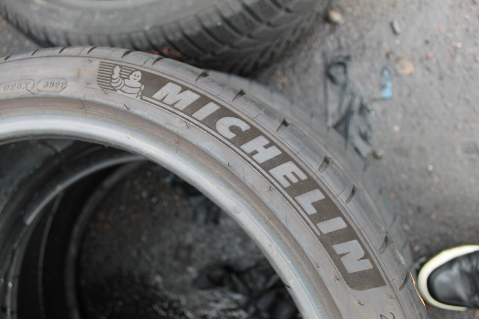 255 35 19 Michelin, PS 4S, XL, MO1, 96Y, x1 Single Tyre 6.8mm (F1_tyres) L2939