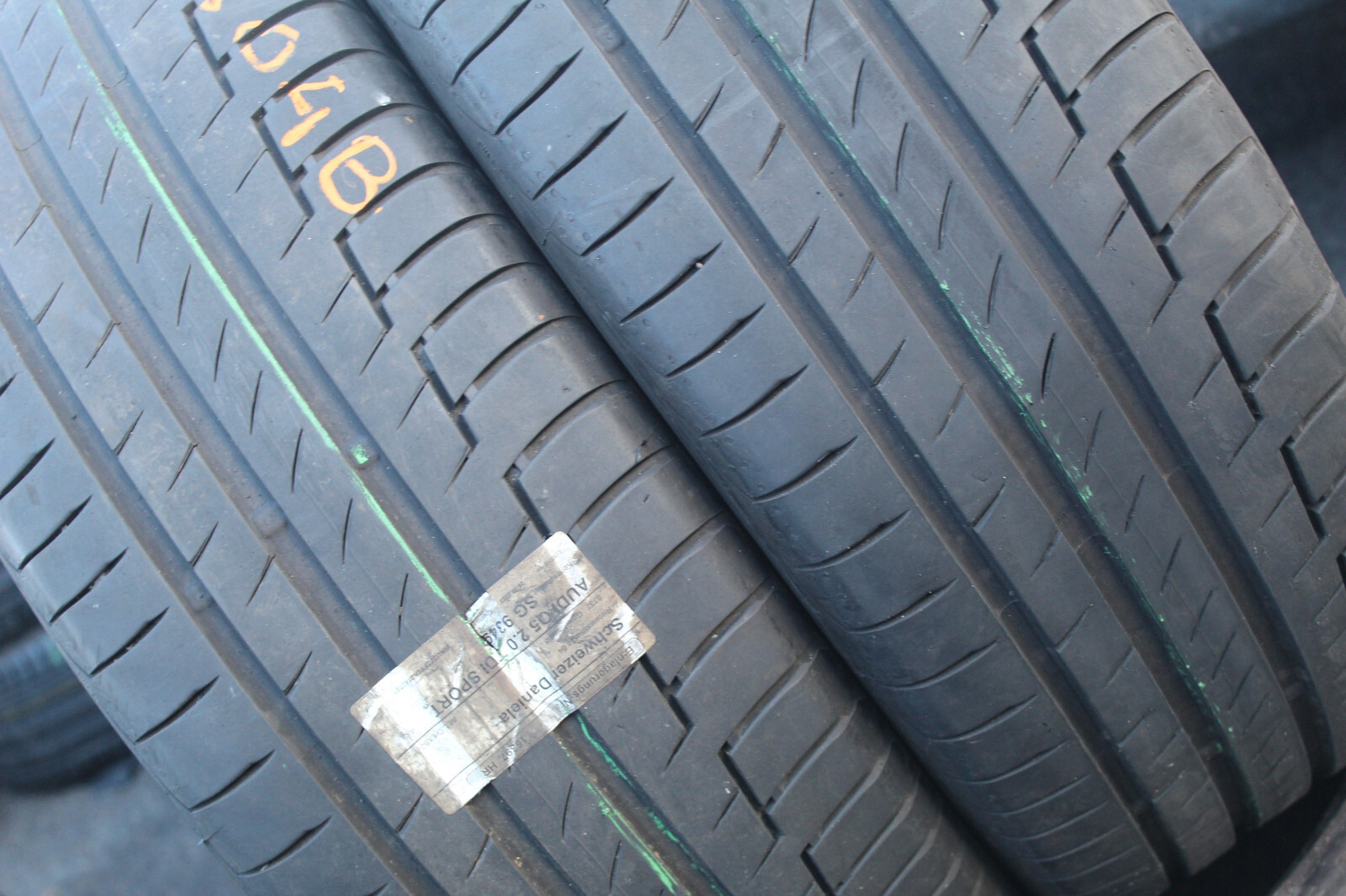 235 60 18 Continental, Premium Contact, 103V, x2 A Pair 5.8mm (F1_tyres) L3304