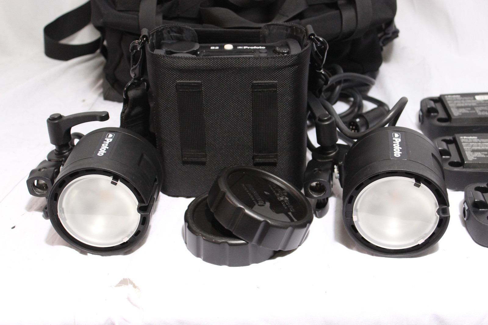 Profoto B2 250 AirTTL Location Kit With 2 Heads and 3 Batteries #1