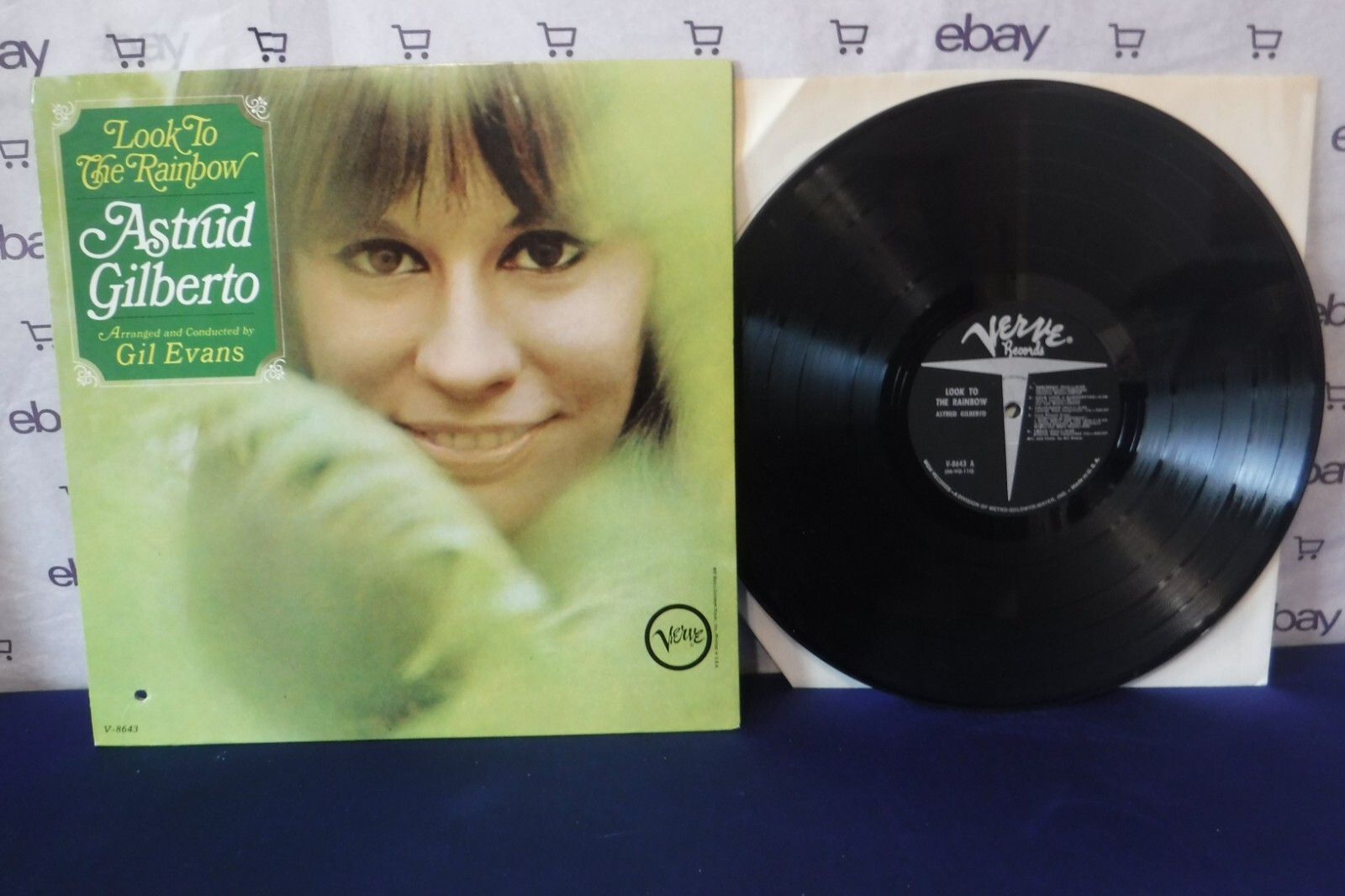 米LP Astrud Gilberto Look To The Rainbow V68643 Verve Records /00260 米LP Astrud Gilberto Look To The Rainbow V68643 Verve