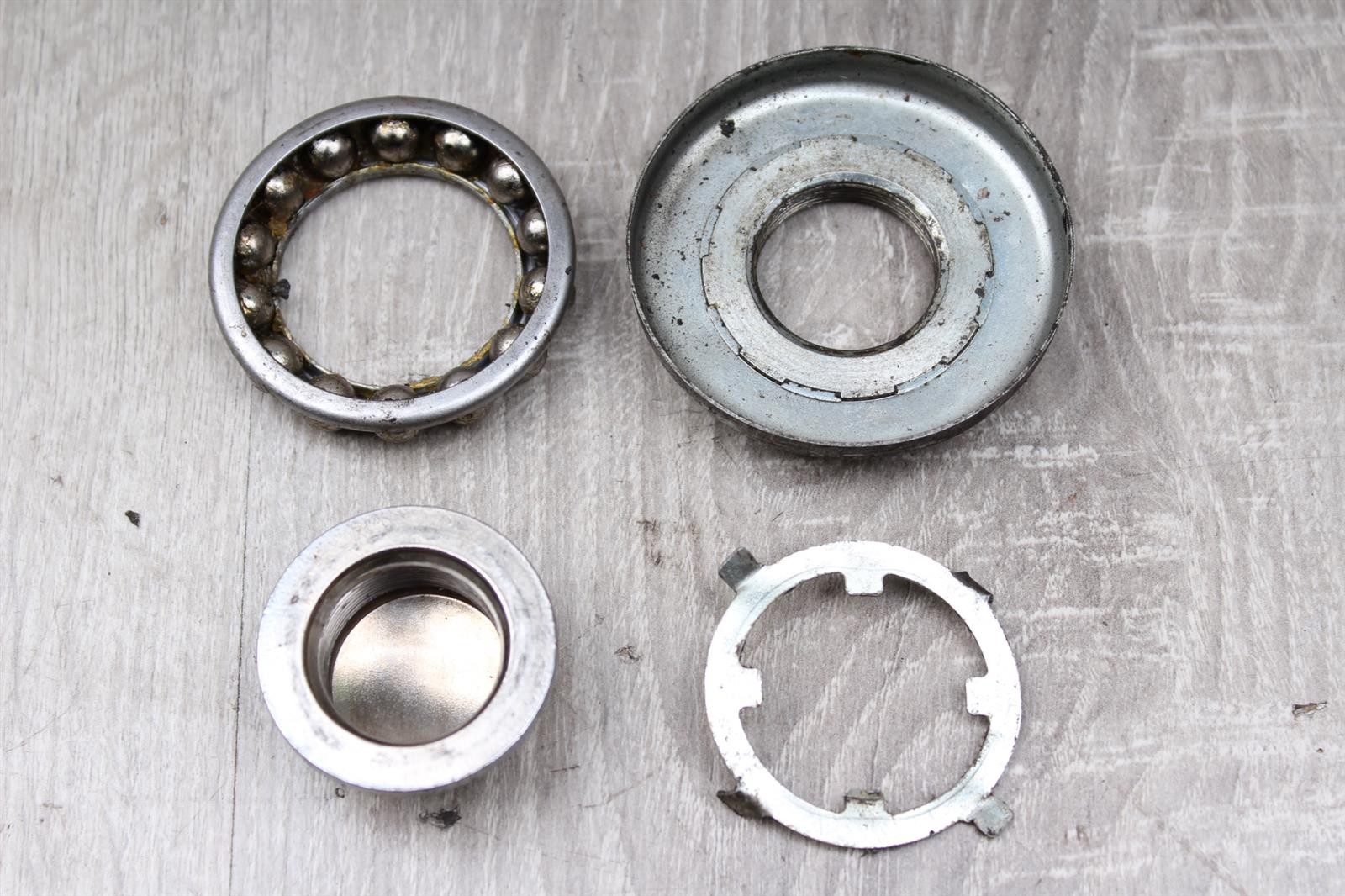 Jeu d'écrous de roulement de pont de fourche Honda CB 500 PC26 94-96