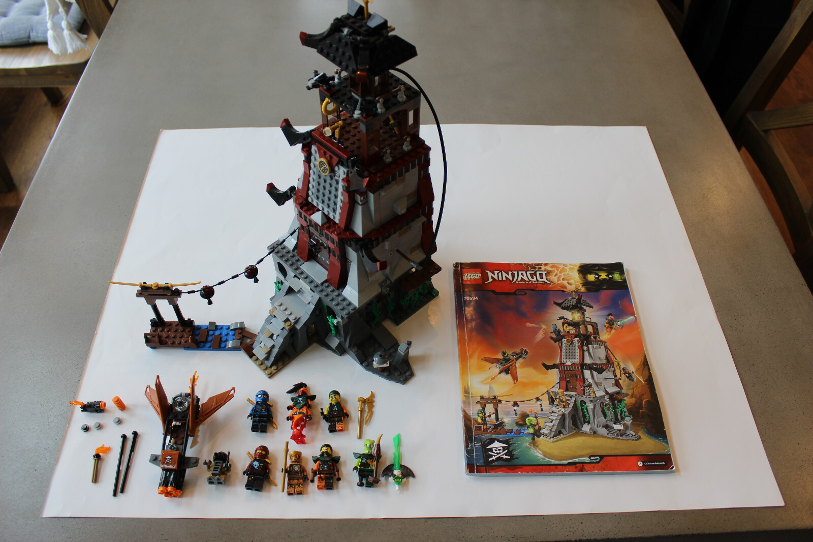 3298 です☆ LEGO NINJAGO: The Lighthouse Siege (70594) 100% Complete