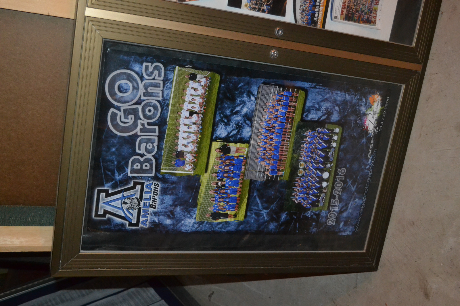 VINTAGE BULLETIN BOARD HOME OFFICE SCHOOL SHADOW BOX DISPLAY CABINET