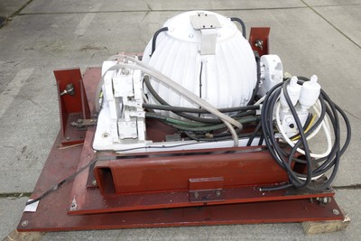 Seakeeper Roll Reducer 7000, gyro stabilization stabilizer rated: 35 ton 65 ft.