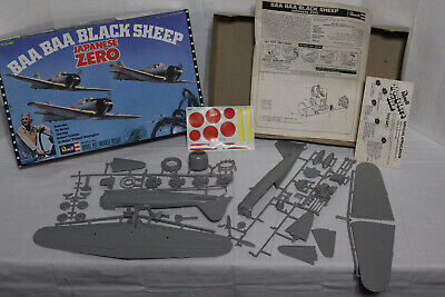 Revell Baa Baa Black Sheep Japanese Zero Model Kit 1/32 #H-581 - Open / Complete